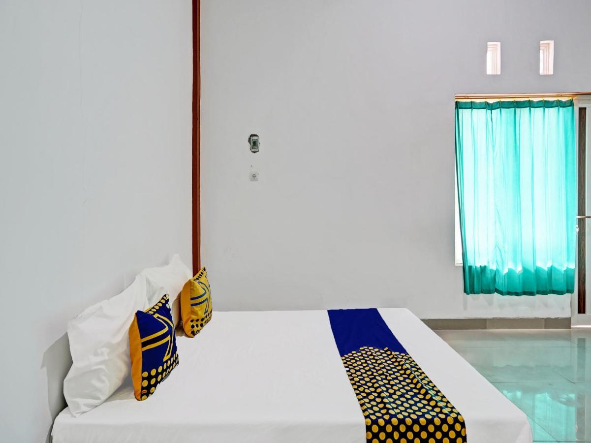 Hotel Oyo 92006 Kost Sejahtera Syariah Sidoarjo Zewnętrze zdjęcie