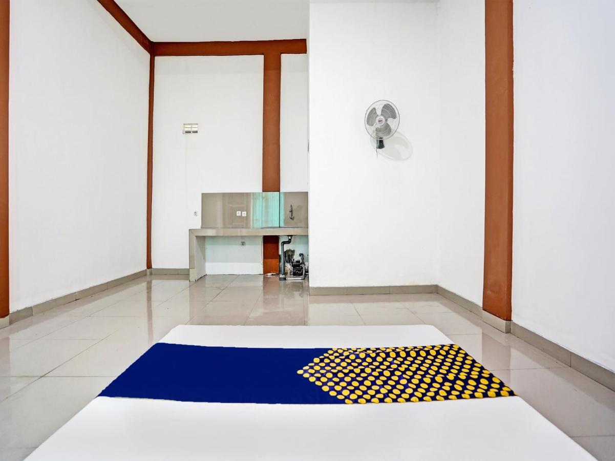 Hotel Oyo 92006 Kost Sejahtera Syariah Sidoarjo Zewnętrze zdjęcie